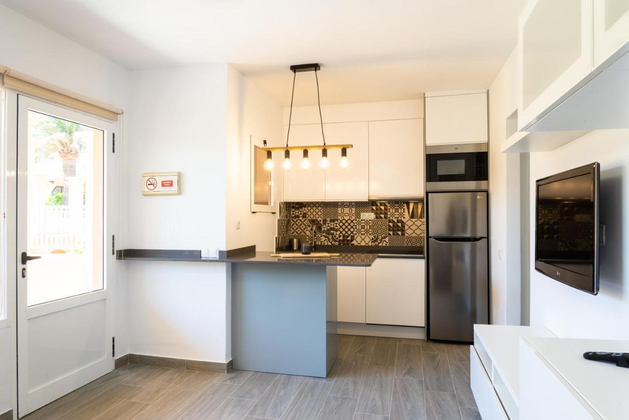 קורלחו Casa Lucien - Newly Refurbished Apartment With Swimming Pool - Ideal For Couples מראה חיצוני תמונה