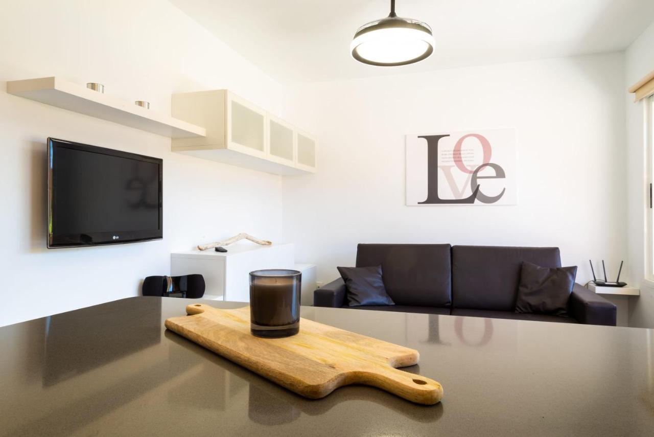 קורלחו Casa Lucien - Newly Refurbished Apartment With Swimming Pool - Ideal For Couples מראה חיצוני תמונה