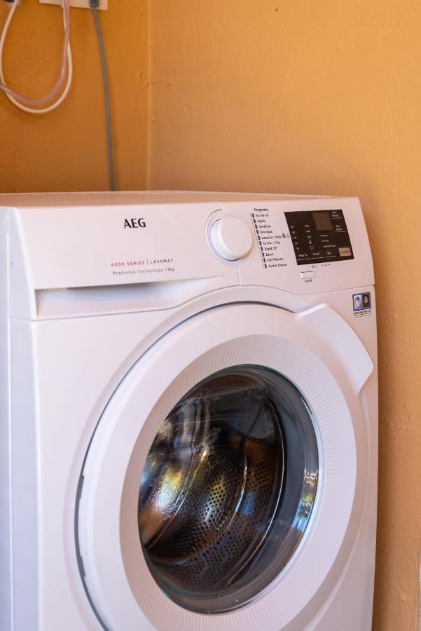 קורלחו Casa Lucien - Newly Refurbished Apartment With Swimming Pool - Ideal For Couples מראה חיצוני תמונה