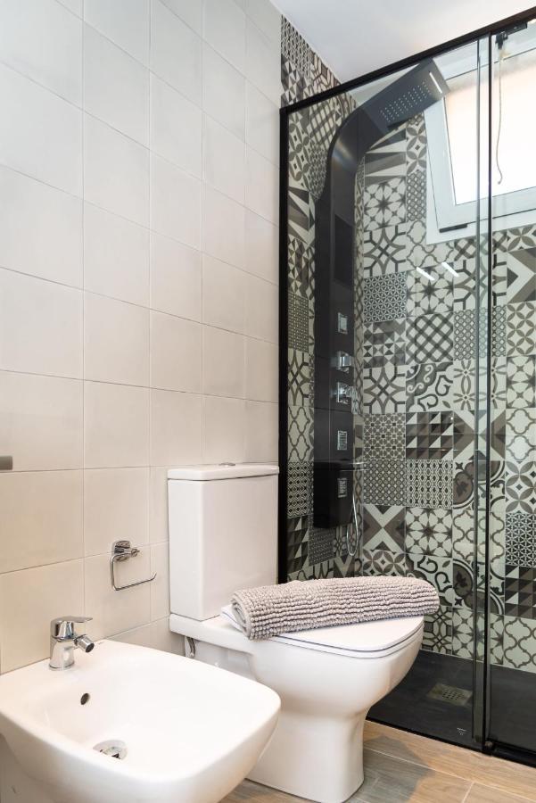 קורלחו Casa Lucien - Newly Refurbished Apartment With Swimming Pool - Ideal For Couples מראה חיצוני תמונה
